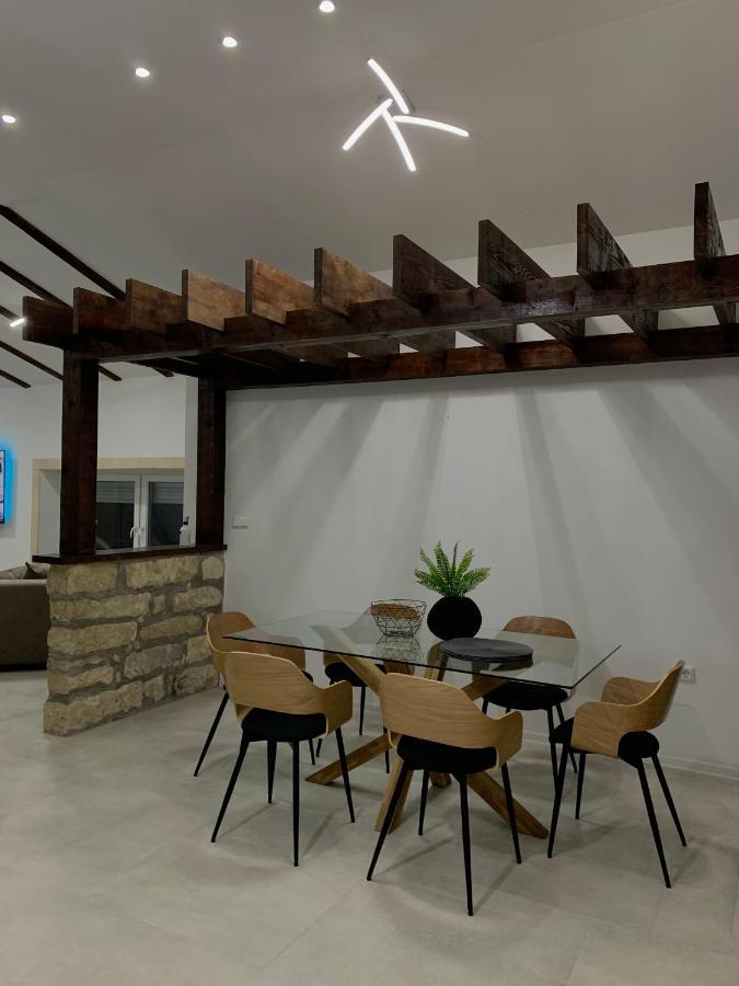Kartal Centar Apartment Bihać 外观 照片