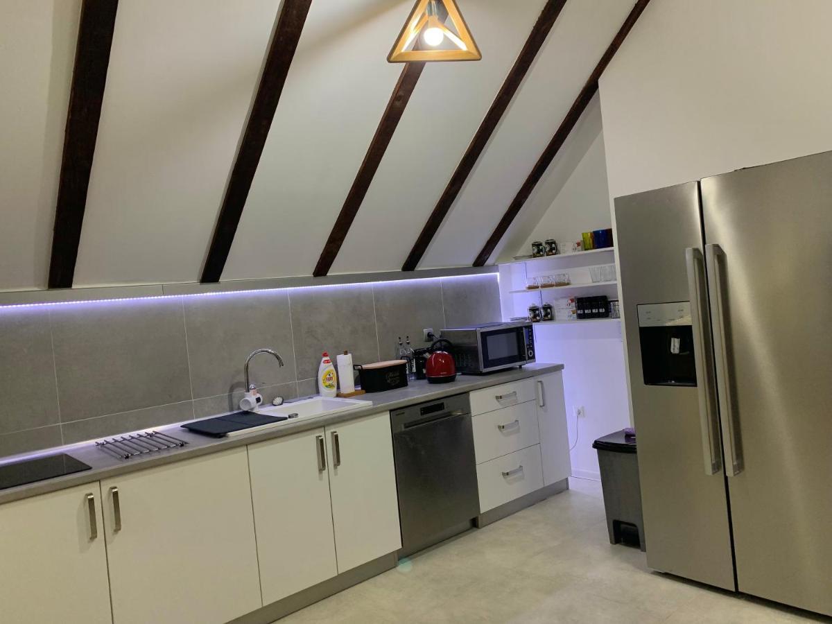 Kartal Centar Apartment Bihać 外观 照片