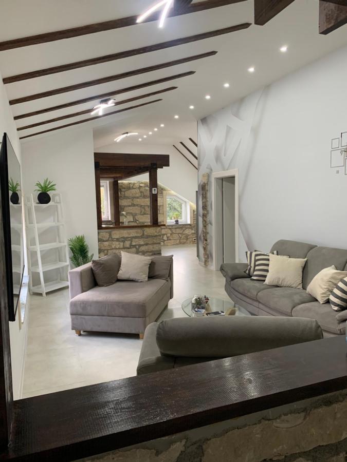 Kartal Centar Apartment Bihać 外观 照片
