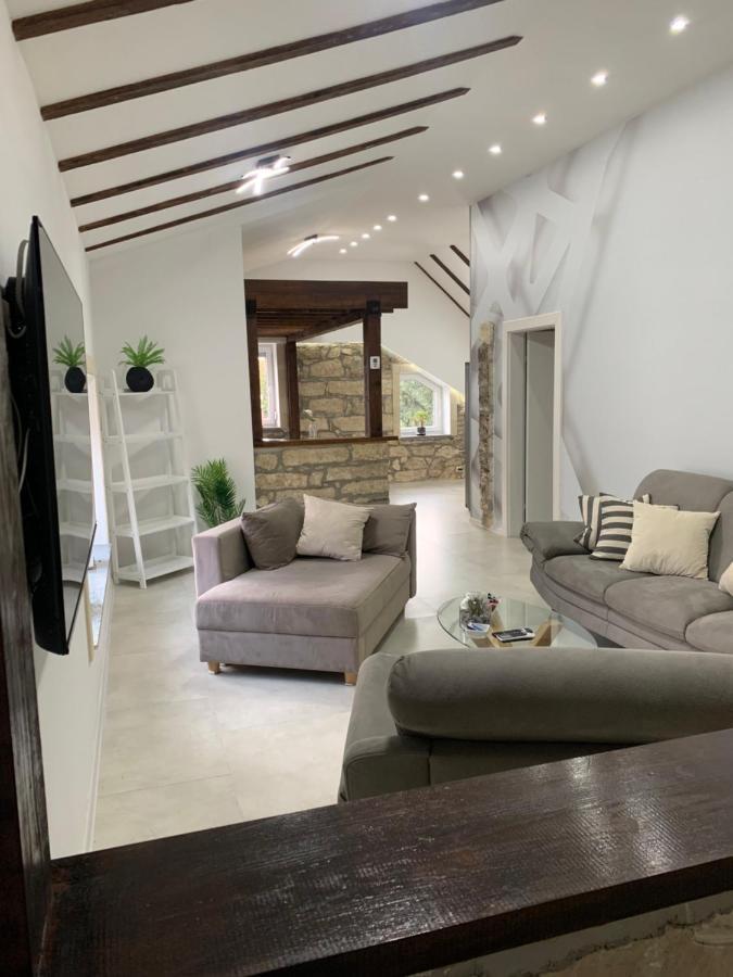 Kartal Centar Apartment Bihać 外观 照片